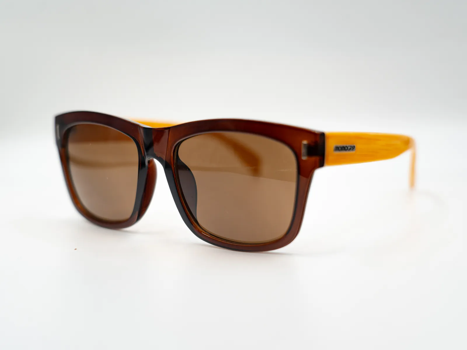 MOMO GRIP Cuadrado grande acetato, vista alternativa