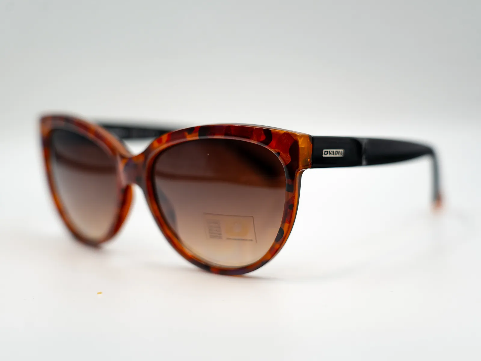 OVADIA Cat eye, vista alternativa