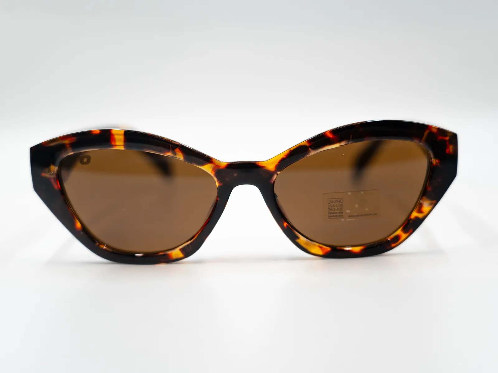 OVADIA Cat eye pequeño